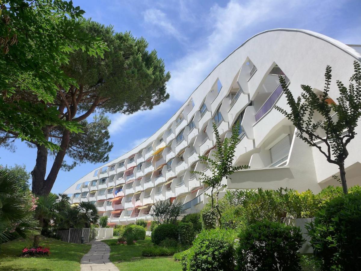 Apartment Du Parc Ii-2 By Interhome La Grande Motte Exterior photo